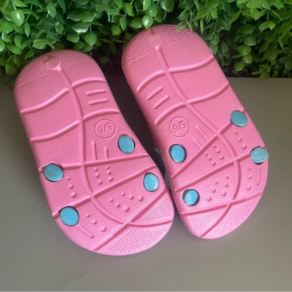 Paw Patrol Toddler 5/6 Pink Sandals Nickelodeon NWOT